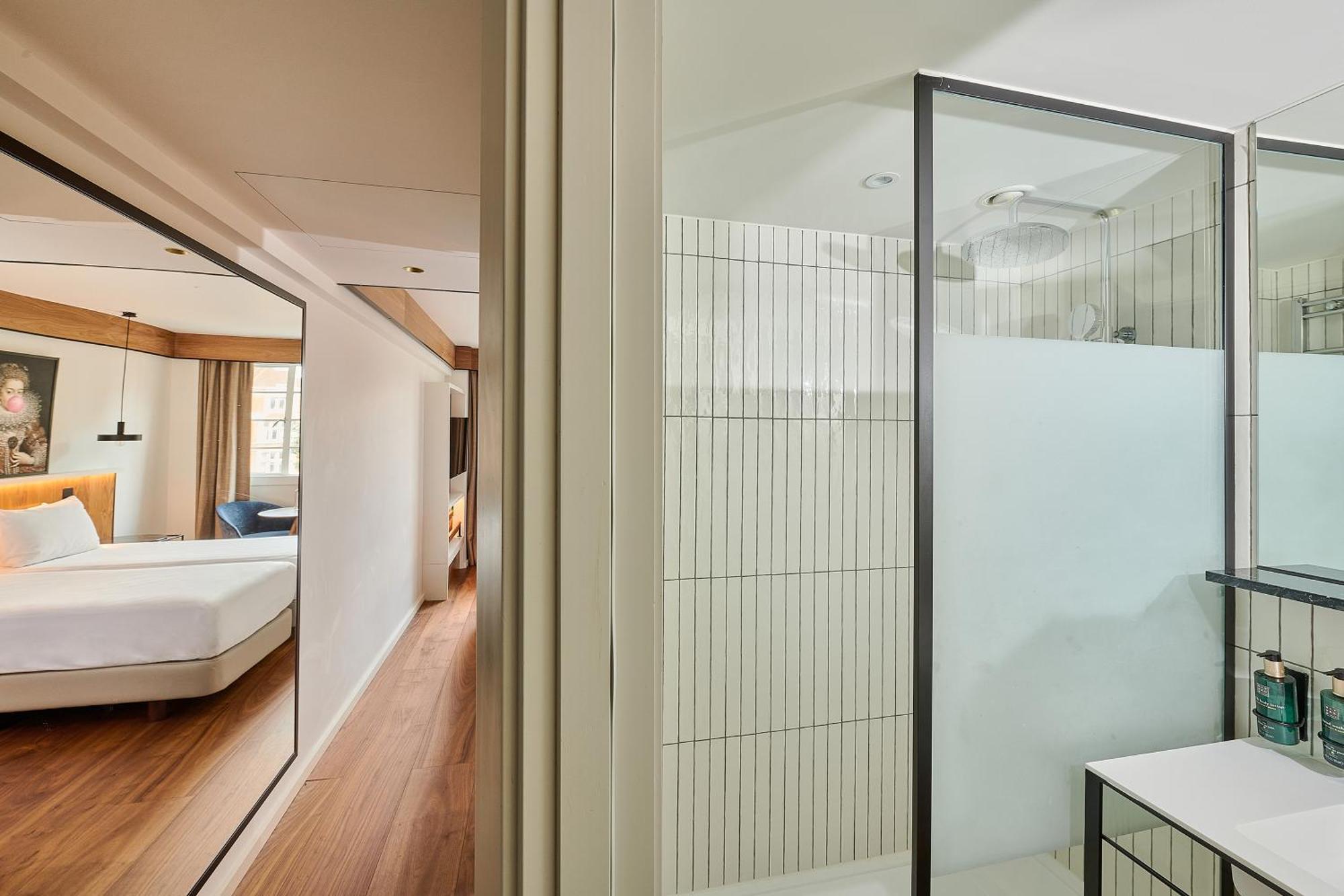 Melia White House Hotel 4*